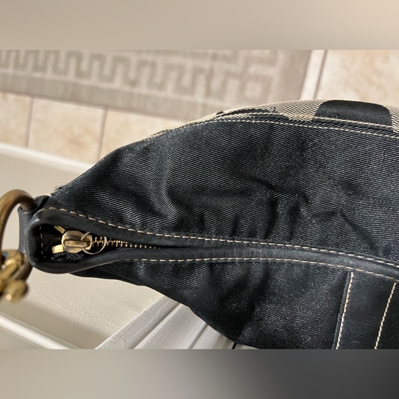 Coach Signature Canvas Black and Gray Ergo Hobo Vintage Handbag! L0771-11689. - Picture 13 of 16